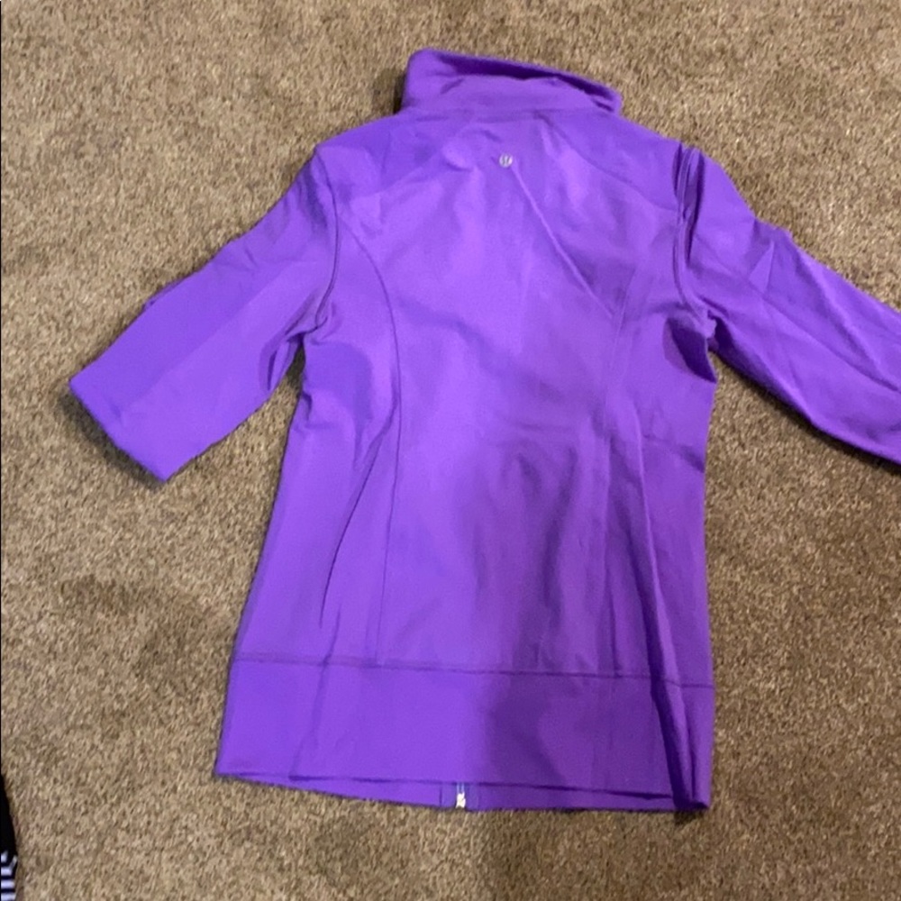 Define Jacket. - image 2